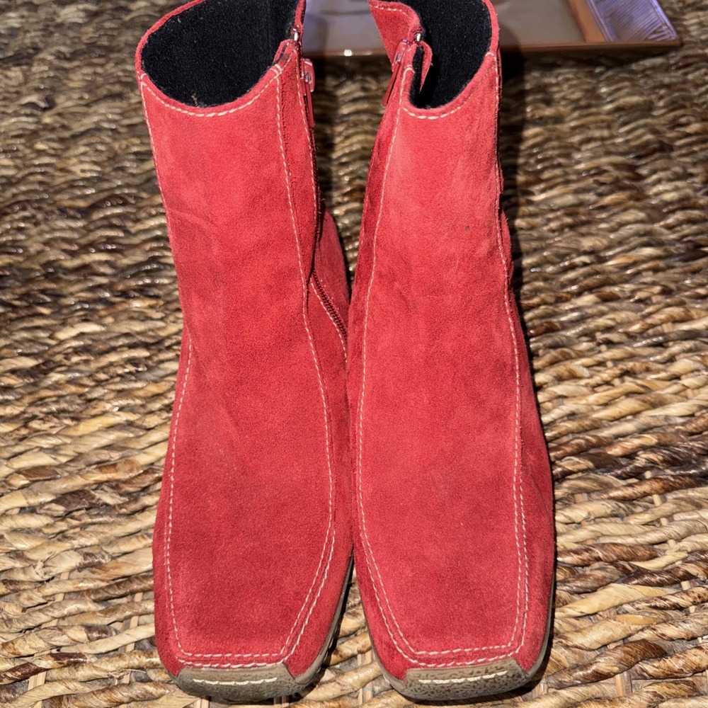 Navid O Nadia By Demfon Ankle Boots Red Suede Zipper Wedge Heel Nadia Bootie 10